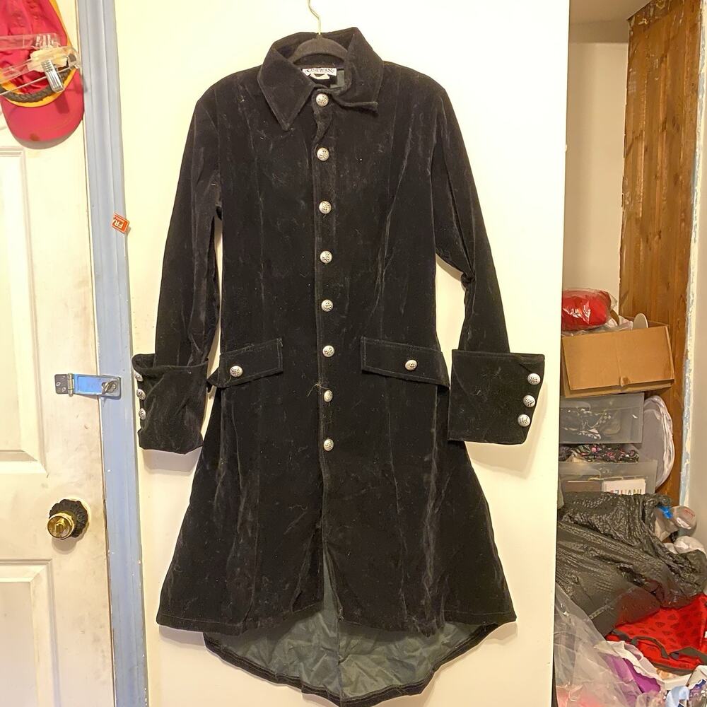 CHARADES Treasure Island Pirate Coat Velour Long Black Skulls Unisex Adult S USA - Picture 7 of 16